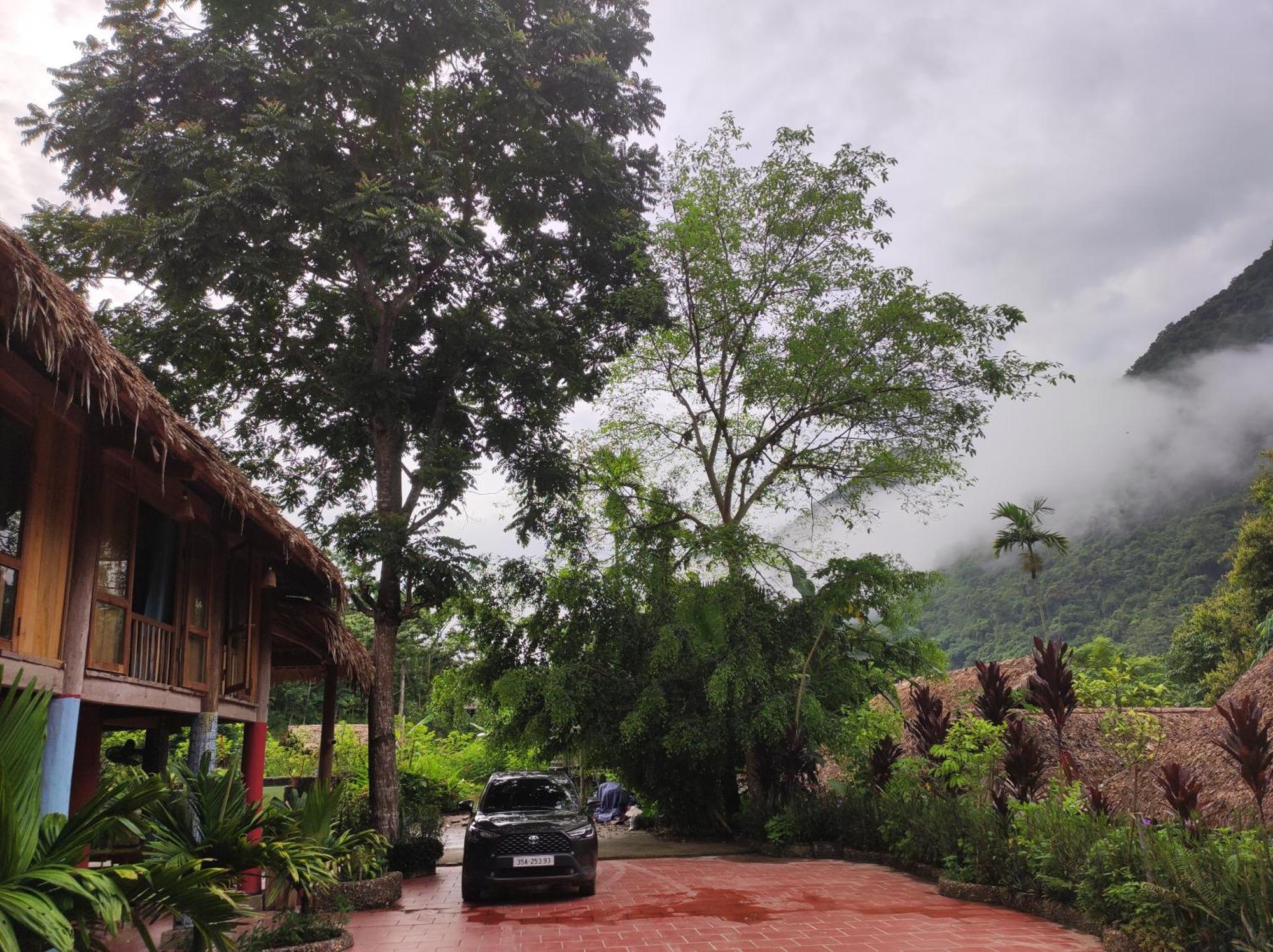 Lepont Mu Waterfall Bungalow Hoa Binh ภายนอก รูปภาพ